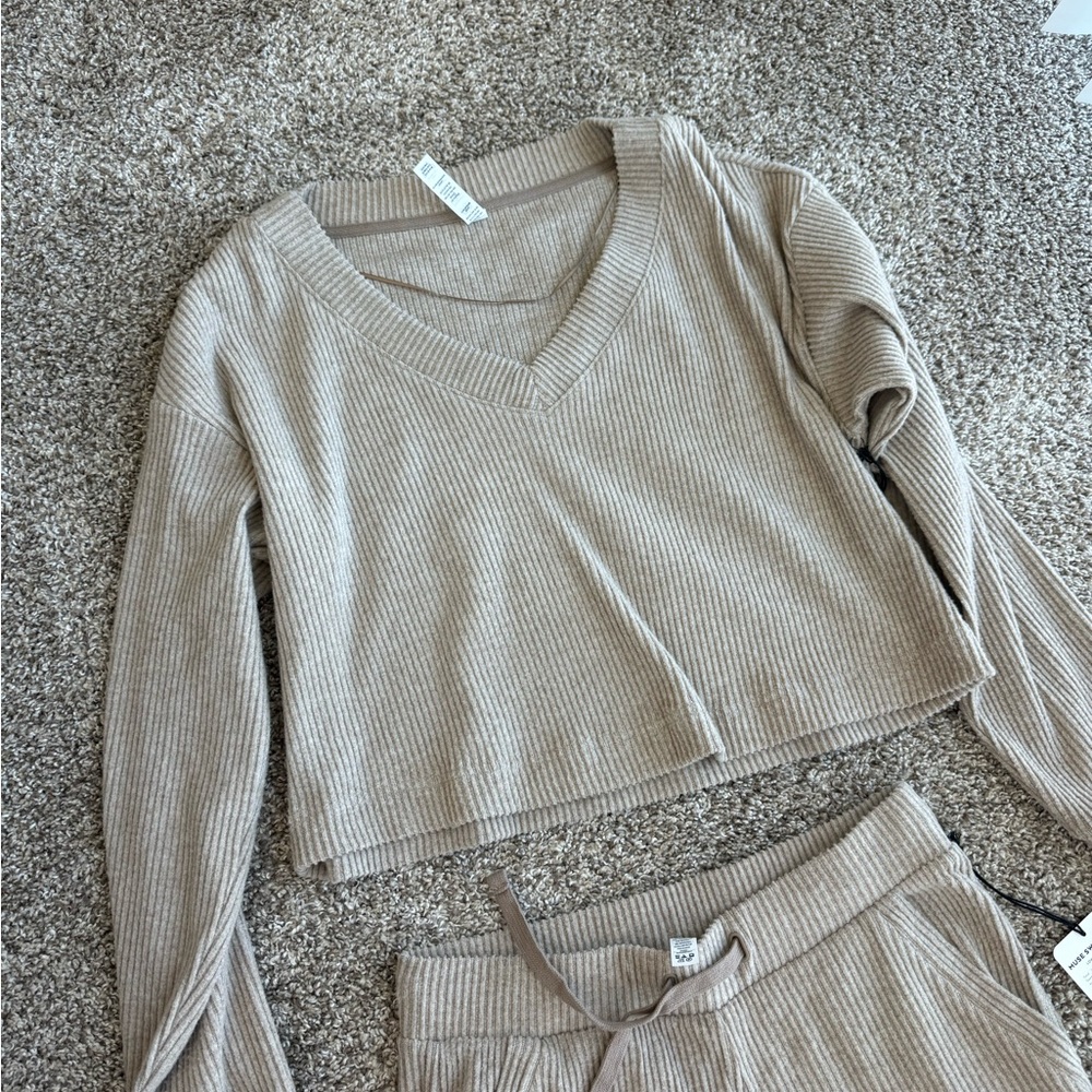 alo set - perfect for fall!